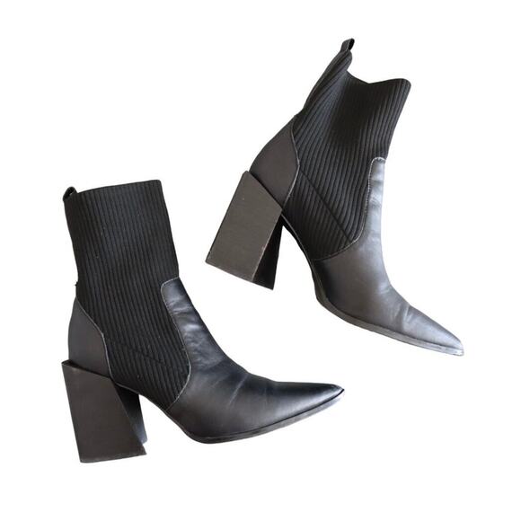 Steve Madden Black Leather Pointed Toe Tackle Ankle Boots Size 9 - Picture 6 of 14